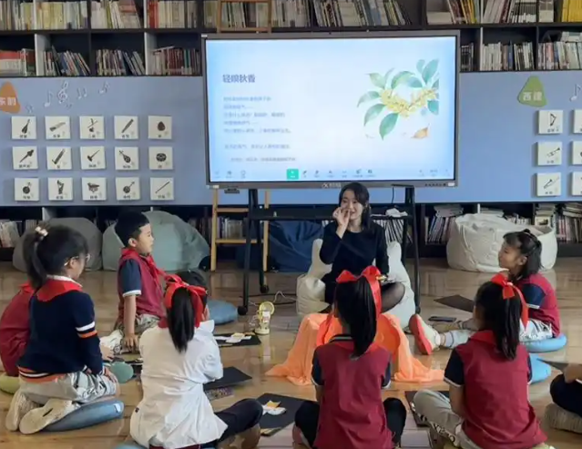 监管平台推进互联网明厨亮灶建设学校食堂实现AI预警和全程溯源